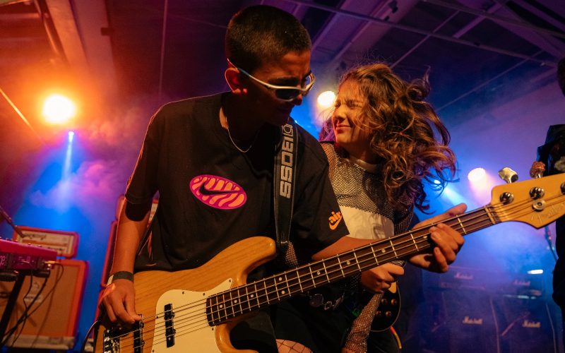 School of Rock realiza evento inédito para investidores em Joinville